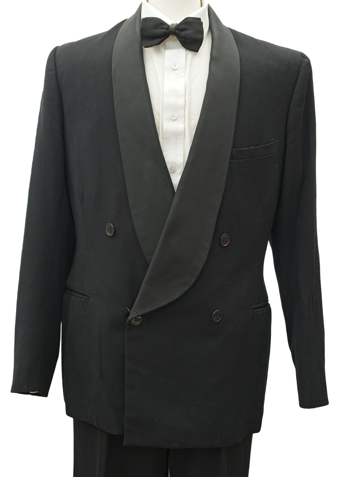 1950s Vintage Shawl Collar Tuxedo Dinner Jacket • Burton 40"-42"