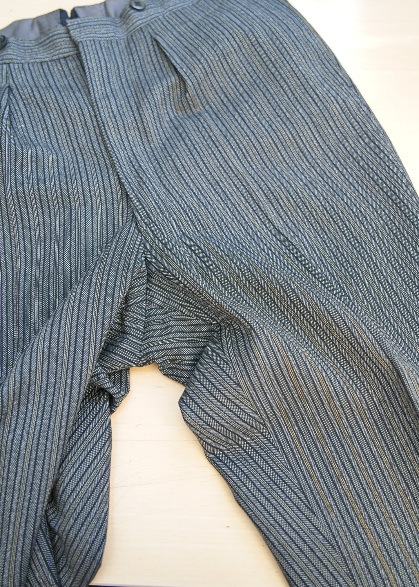 Men's Vintage 60s 3 Piece Morning Suit 43" • Wedding Suit