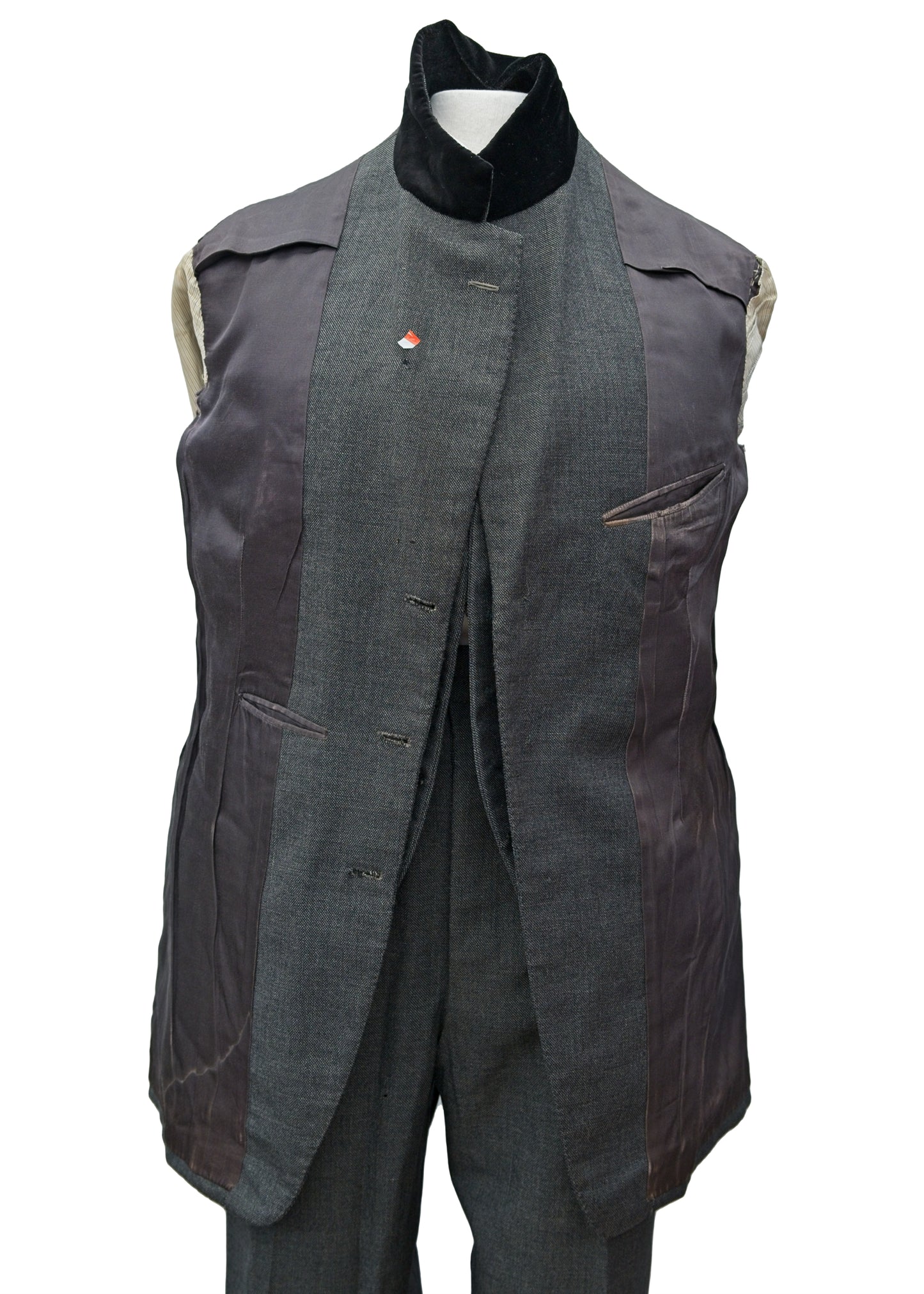 Vintage 1950s Men's Vintage Charcoal 3 Piece Suit 40”L