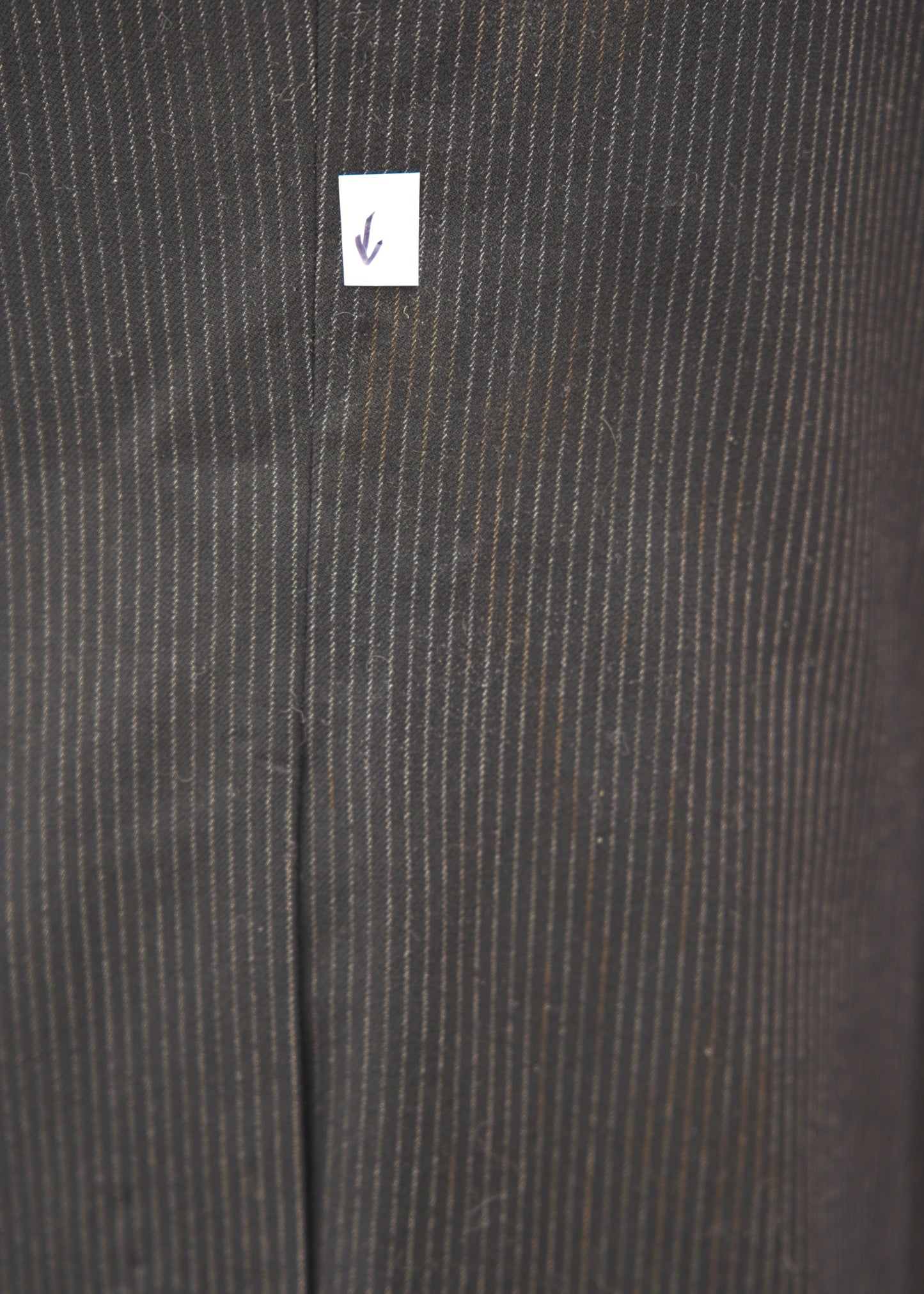 Men's Vintage 60s Black Pinstripe 2 Piece Suit • 40" • Sumrie