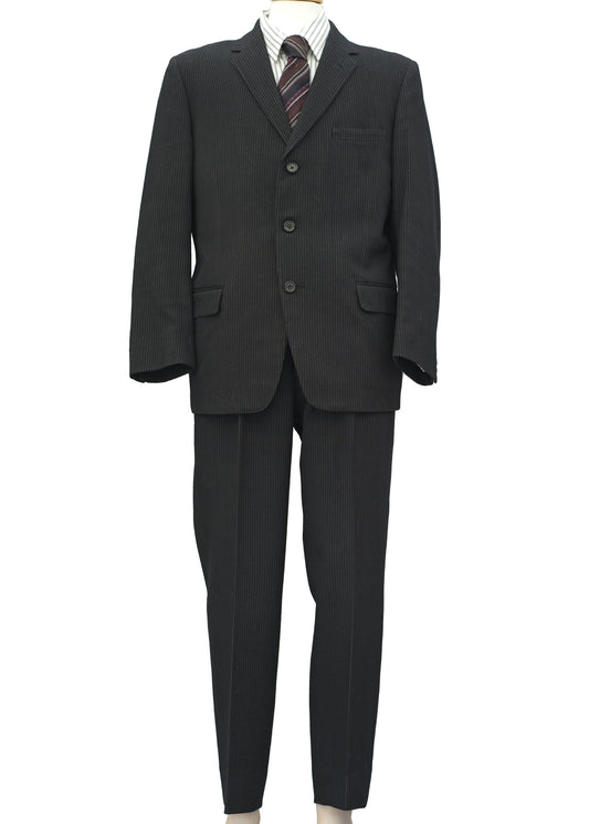 Men's Vintage 60s Black Pinstripe 2 Piece Suit • 40" • Sumrie