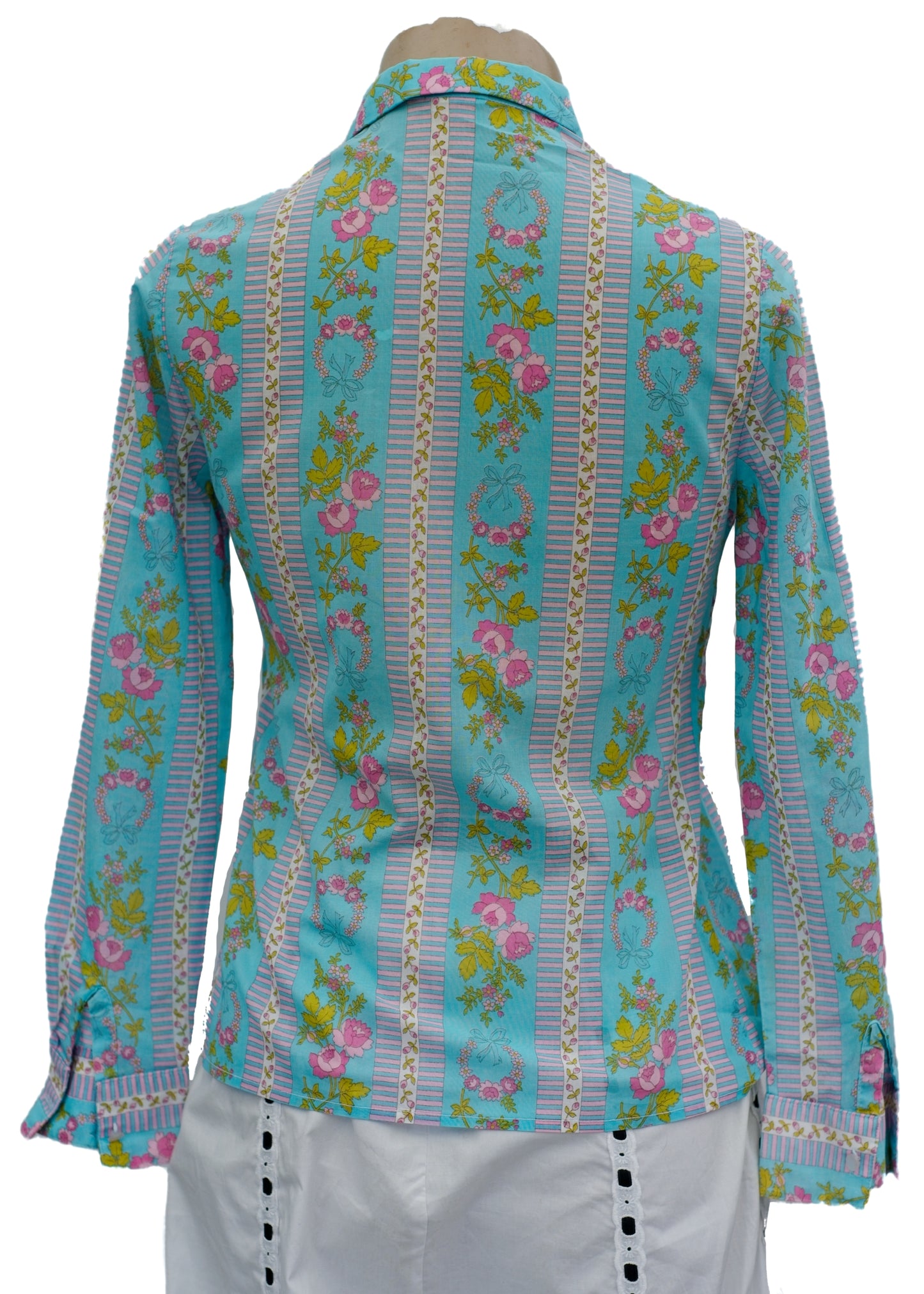 1970s Vintage Turquoise Floral Blouse • Dagger Collar