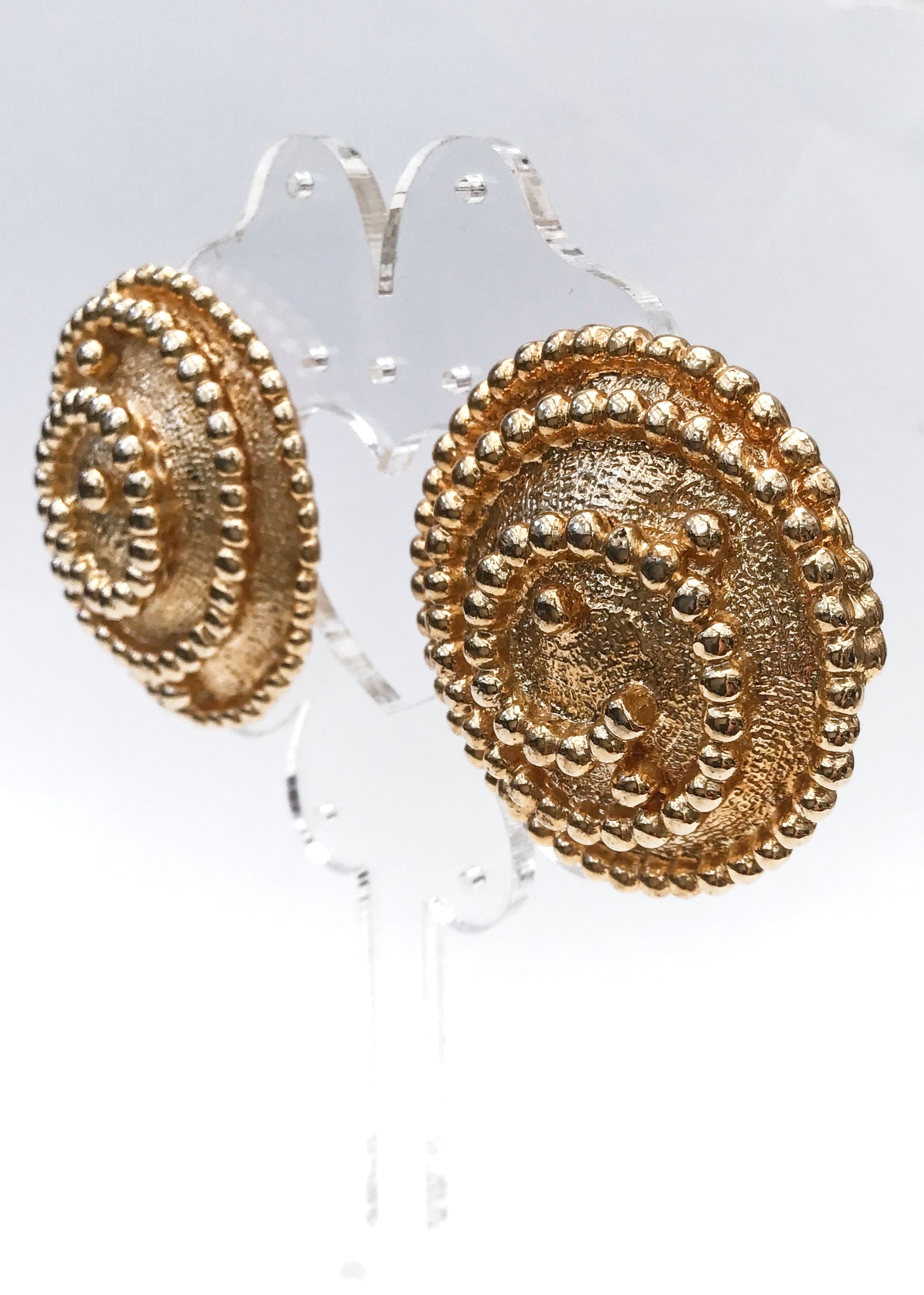 Clip on shops Goldtone Statement Earrings