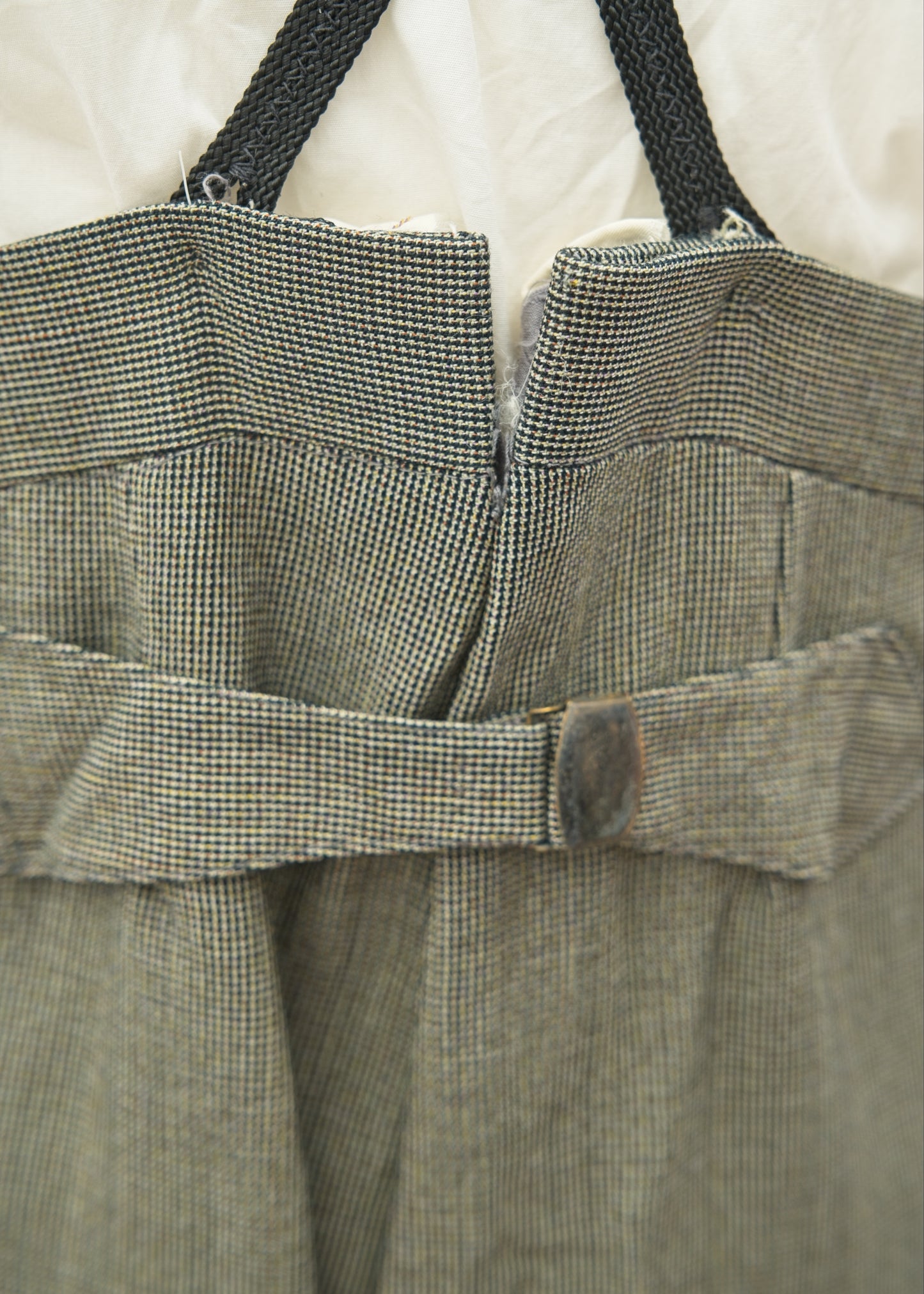 Vintage 1960s Men's Vintage Grey 3 Piece Suit 44-46”L