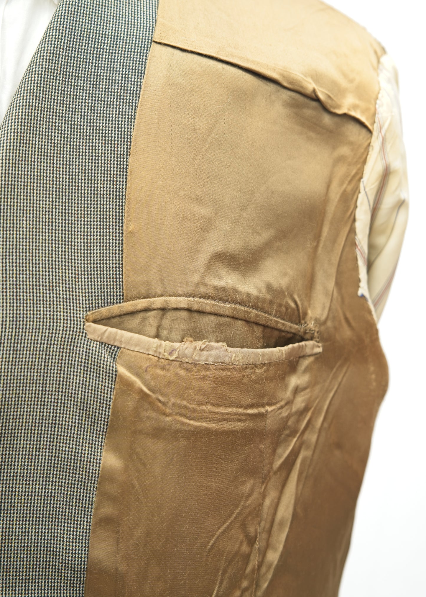 Vintage 1960s Men's Vintage Grey 3 Piece Suit 44-46”L