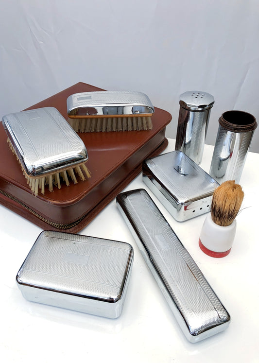 Men's Vintage 50s Connoisseur 7 Piece Travel Grooming Kit • Brown Leather