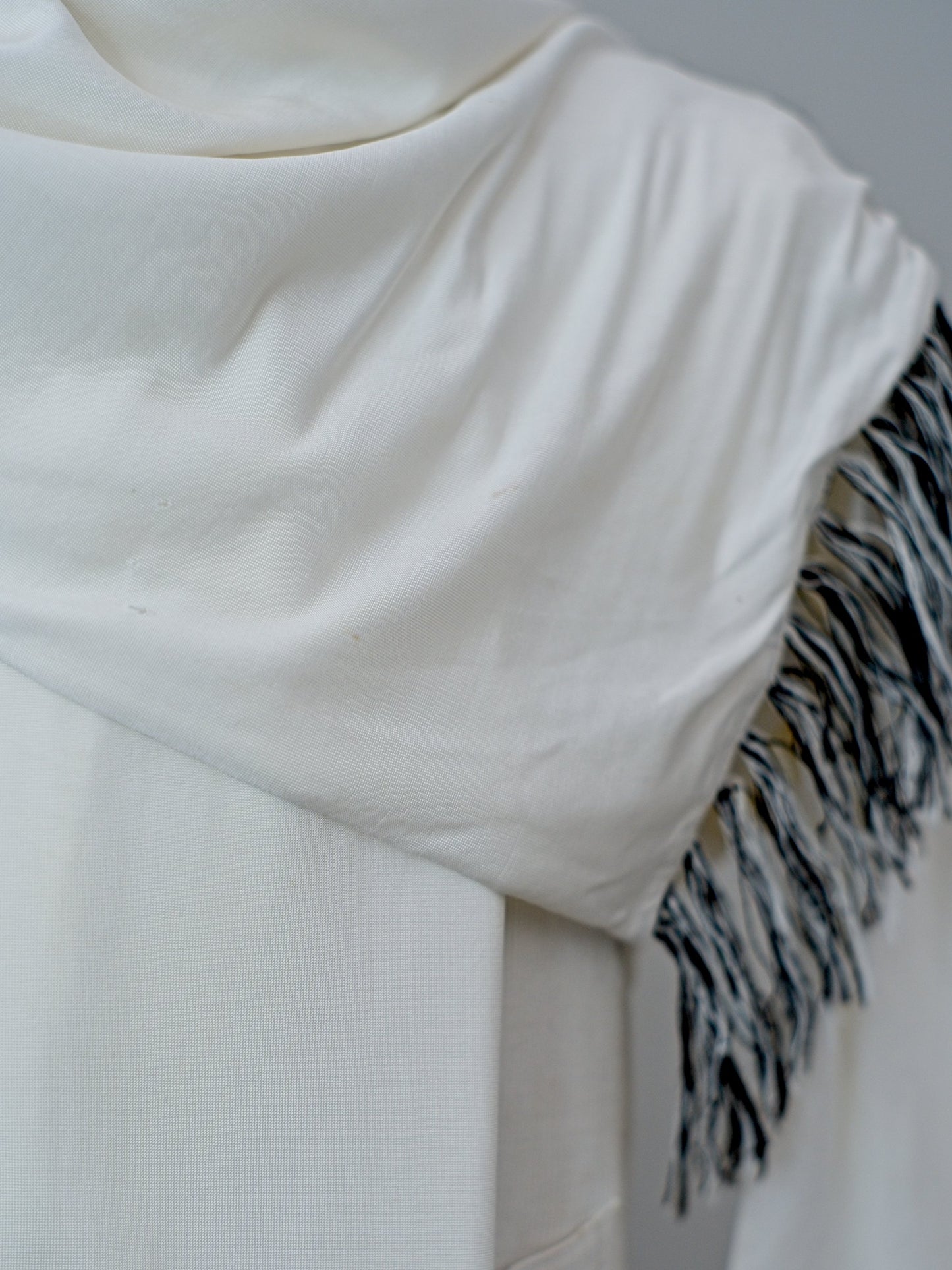 Men's Vintage 1960s White Rayon Knit Evening Scarf • Monogram 'M'