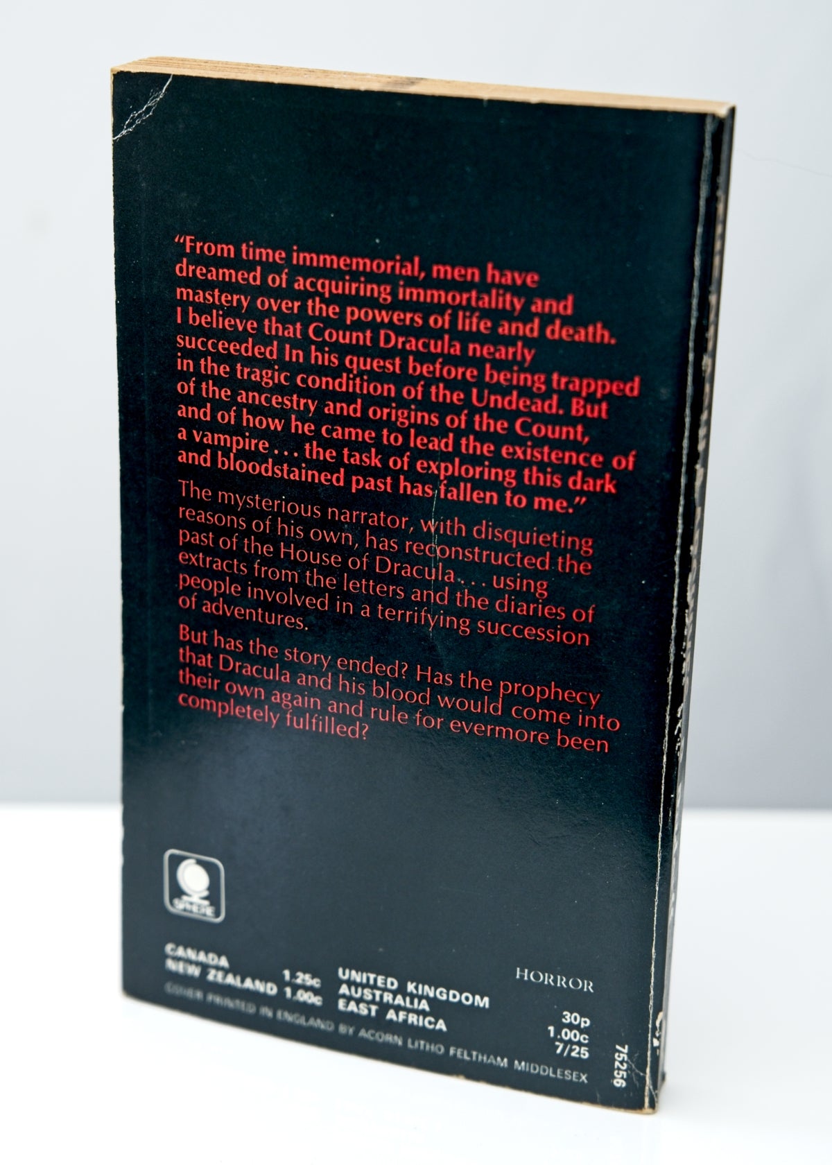 The Dracula Archives, • Raymond Rudorff • 1973, Paperback