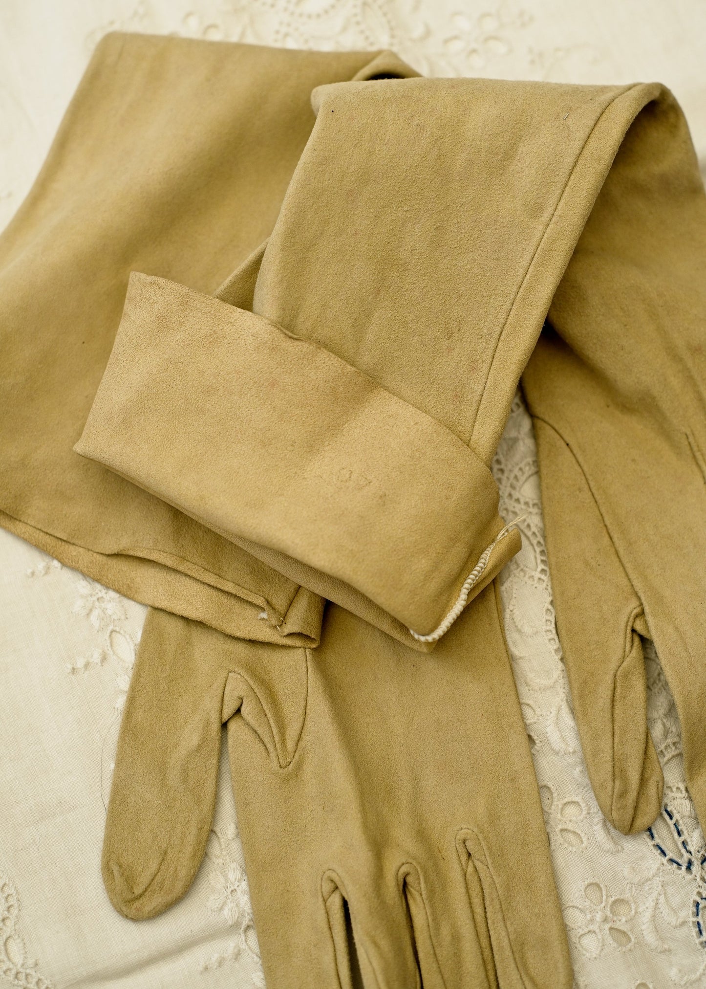 Vintage Long Beige Kid Leather Evening Gloves Size 07