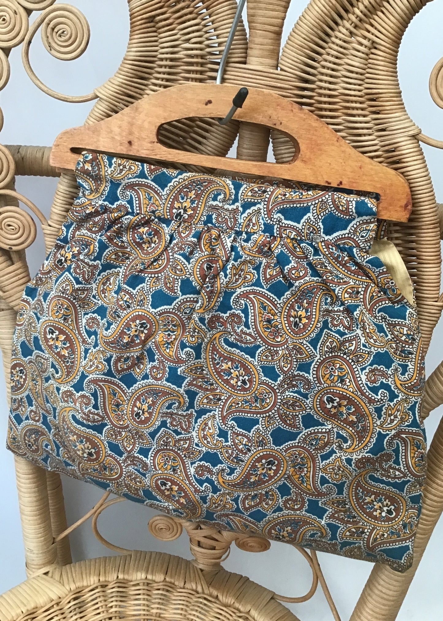 Vintage 40s Teal Paisley Knitting Bag Yarn Bag • Wood Handles