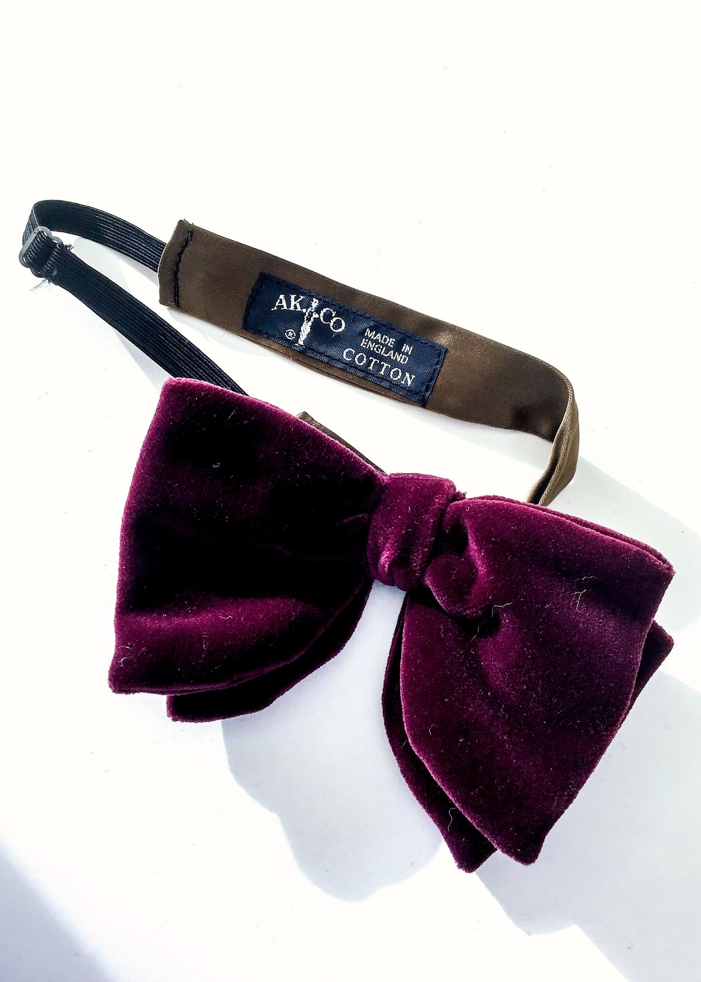 1970s Vintage Burgundy Velvet Acko Bow Tie
