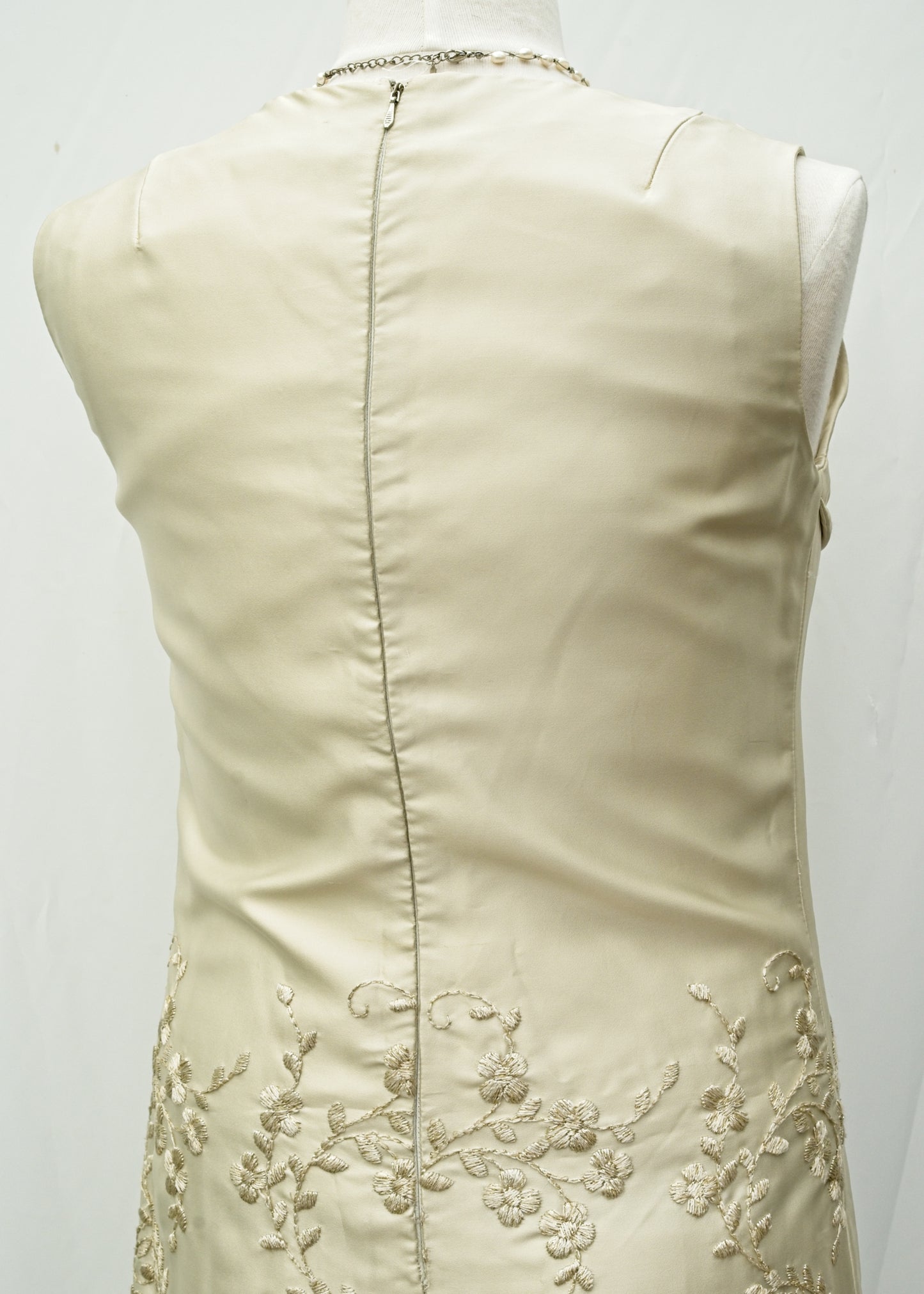 1960s Vintage Champagne Cream Satin Embroidered Shift Dress • Wedding