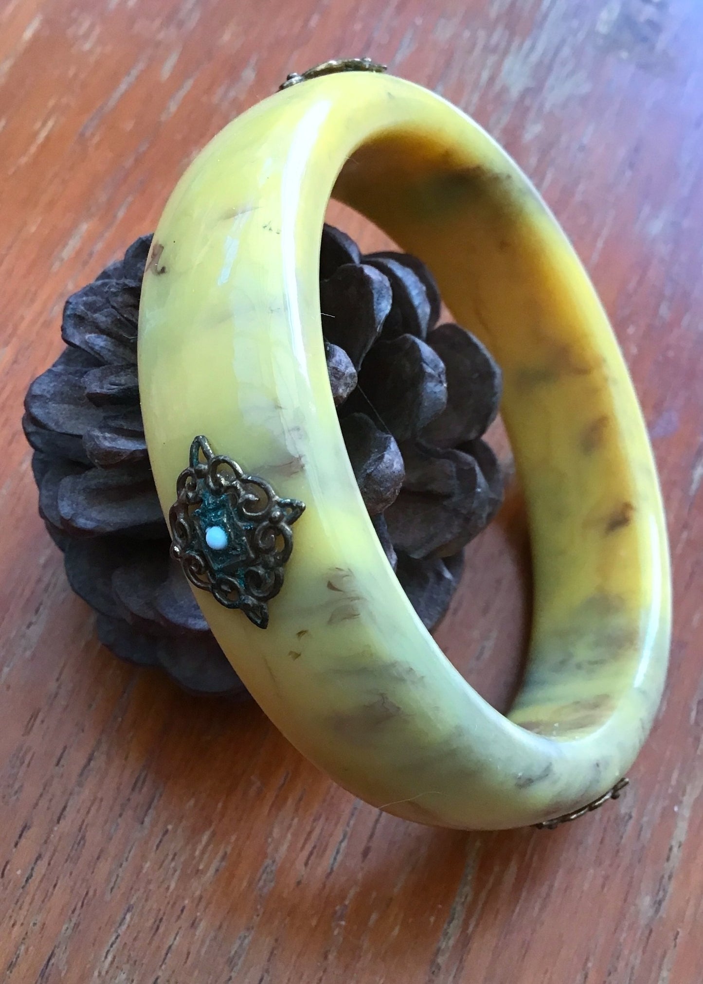 Marbled Eggyolk Yellow Retro Bangle Bracelet