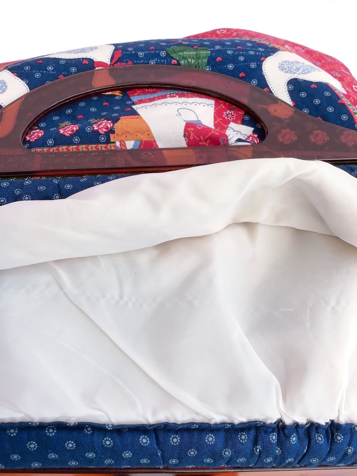 Holly Hobbie Girl Knitting Bag with Plastic handles • Sun Bonnet Sue