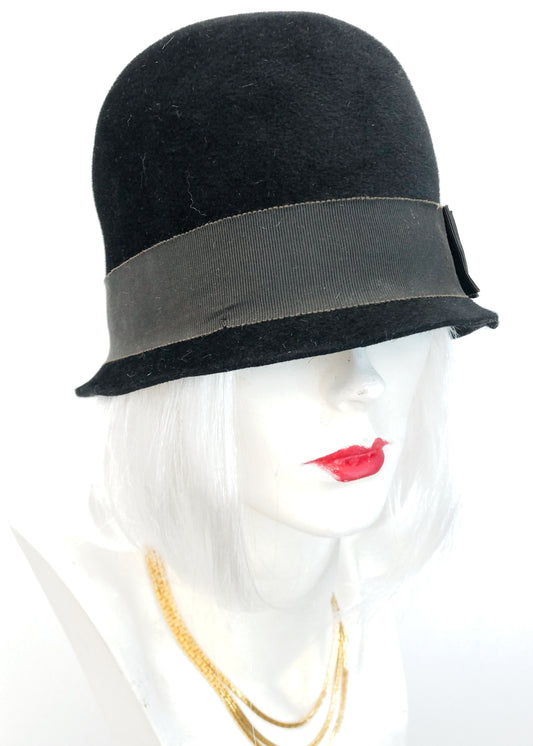 Vintage 60s Jacoll Black Felt Cloche Hat