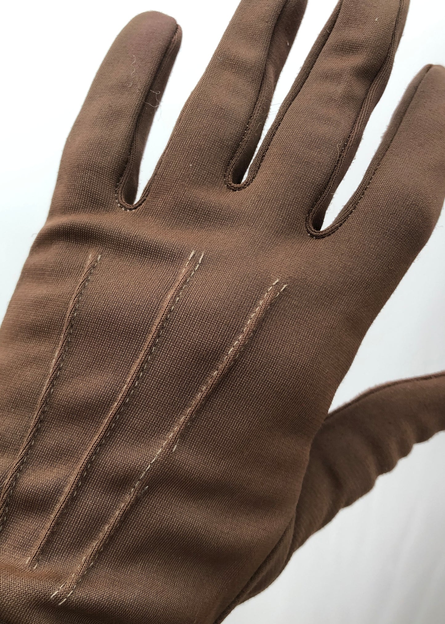 1950s Vintage Mid Length Brown Day Gloves • 3" Finger