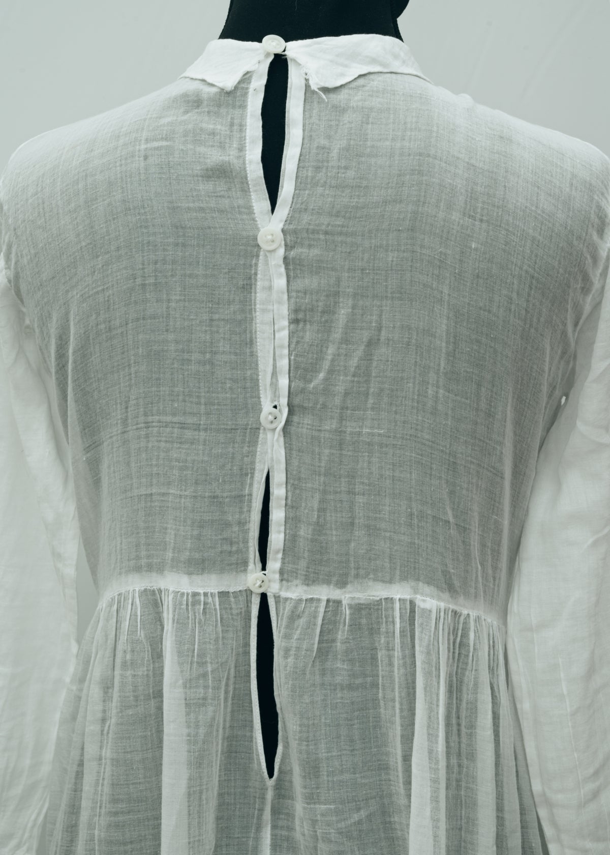 Antique Edwardian White Gauze Muslin Lawn Dress