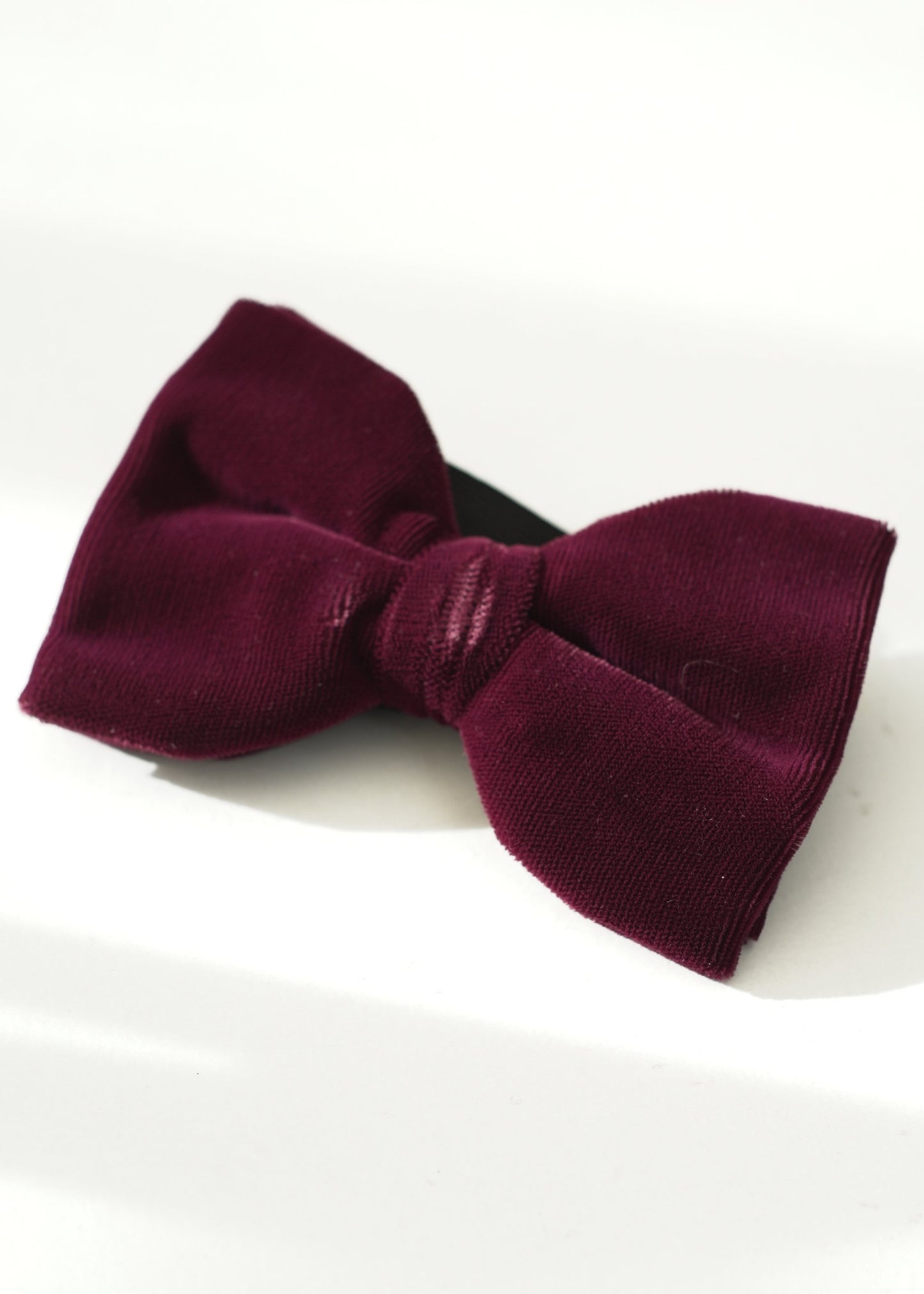 vintage plum velvet bowtie