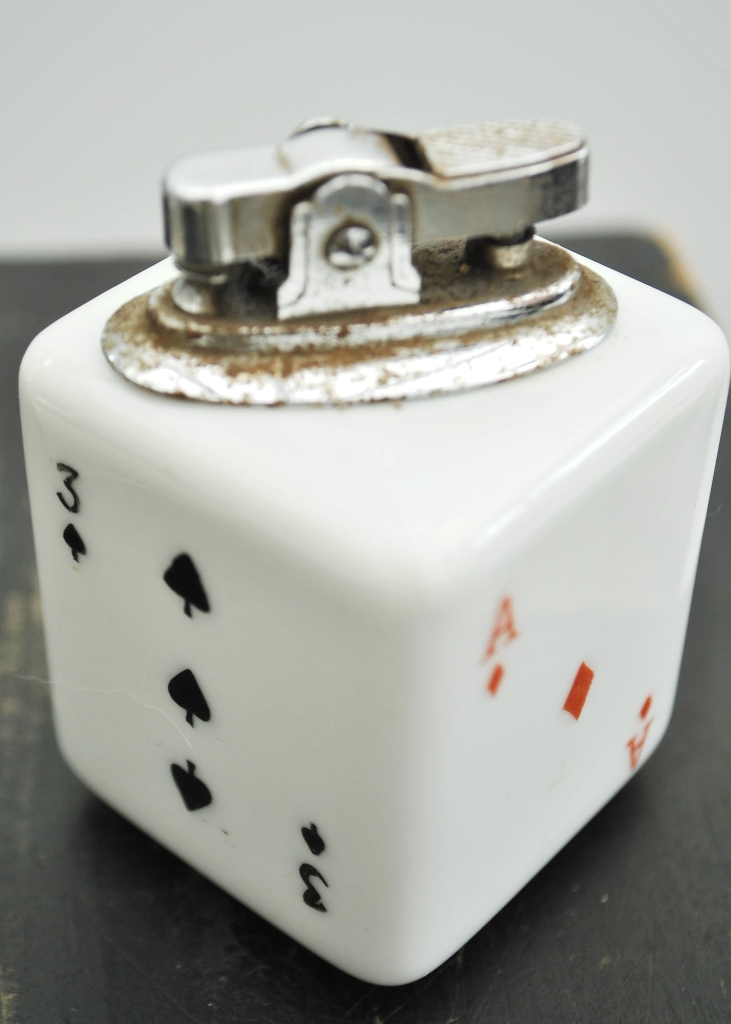 1960s Vintage Poker Cards Ceramic Cube Table Lighter Mid Century Modern