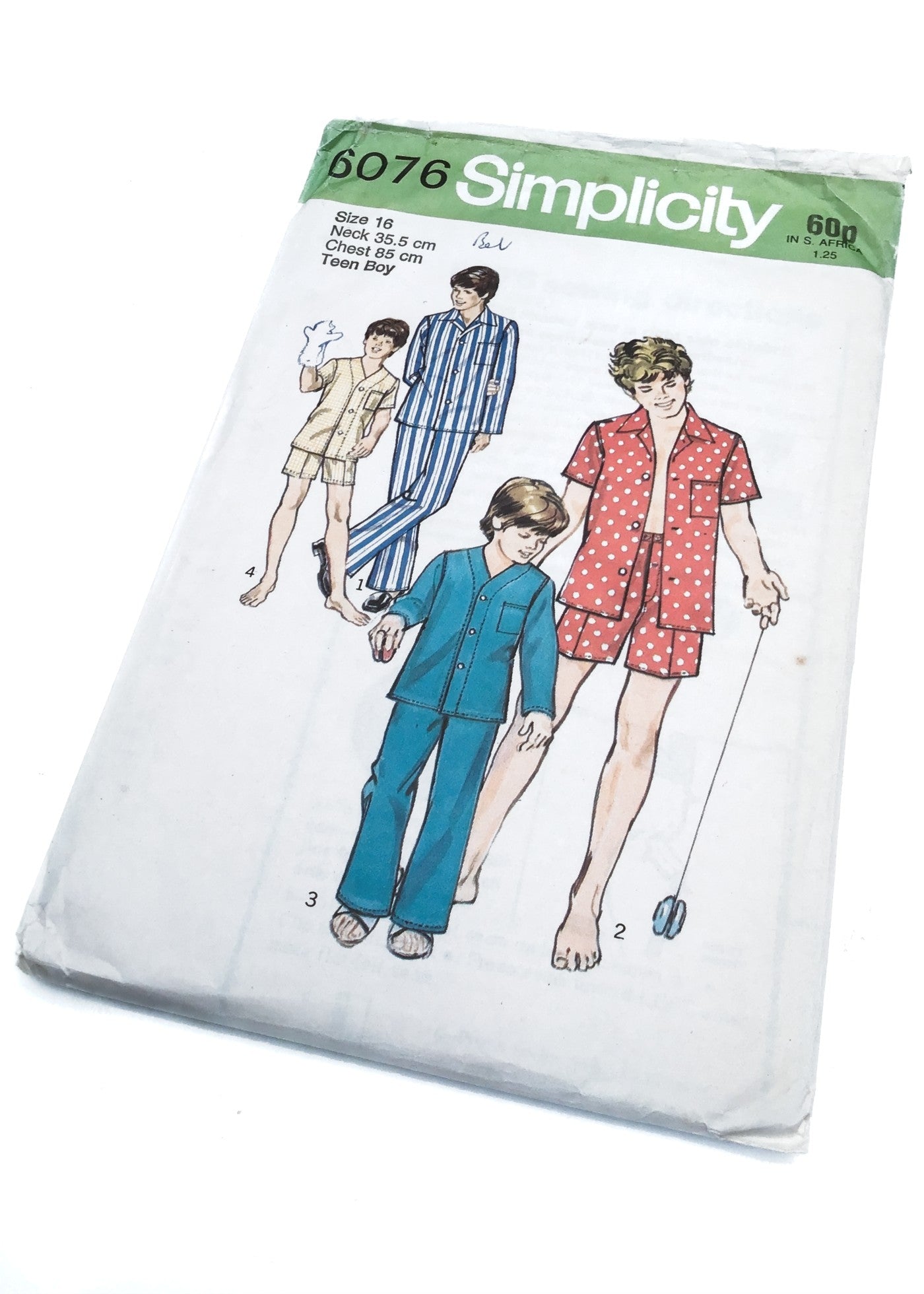 1970s Vintage Simplicity #6076 Dressmaking Pattern • Boys' Pyjamas