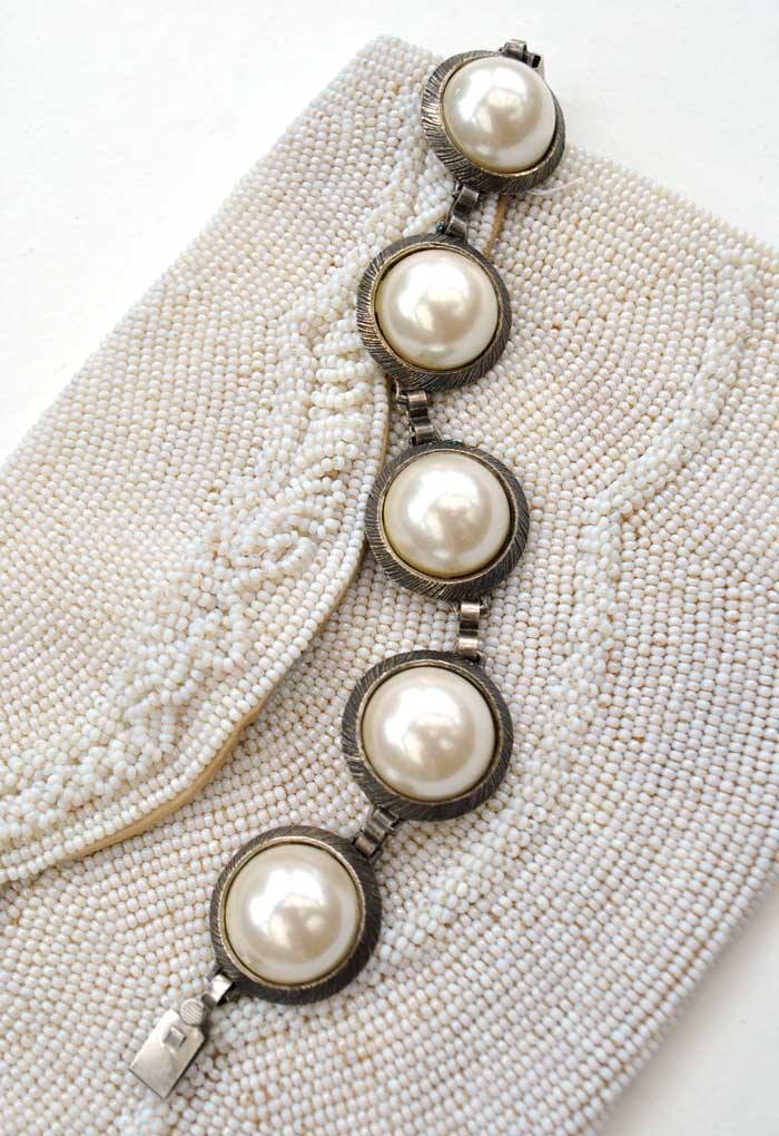 1950s Vintage Large Faux Pearl Linked Bracelet
