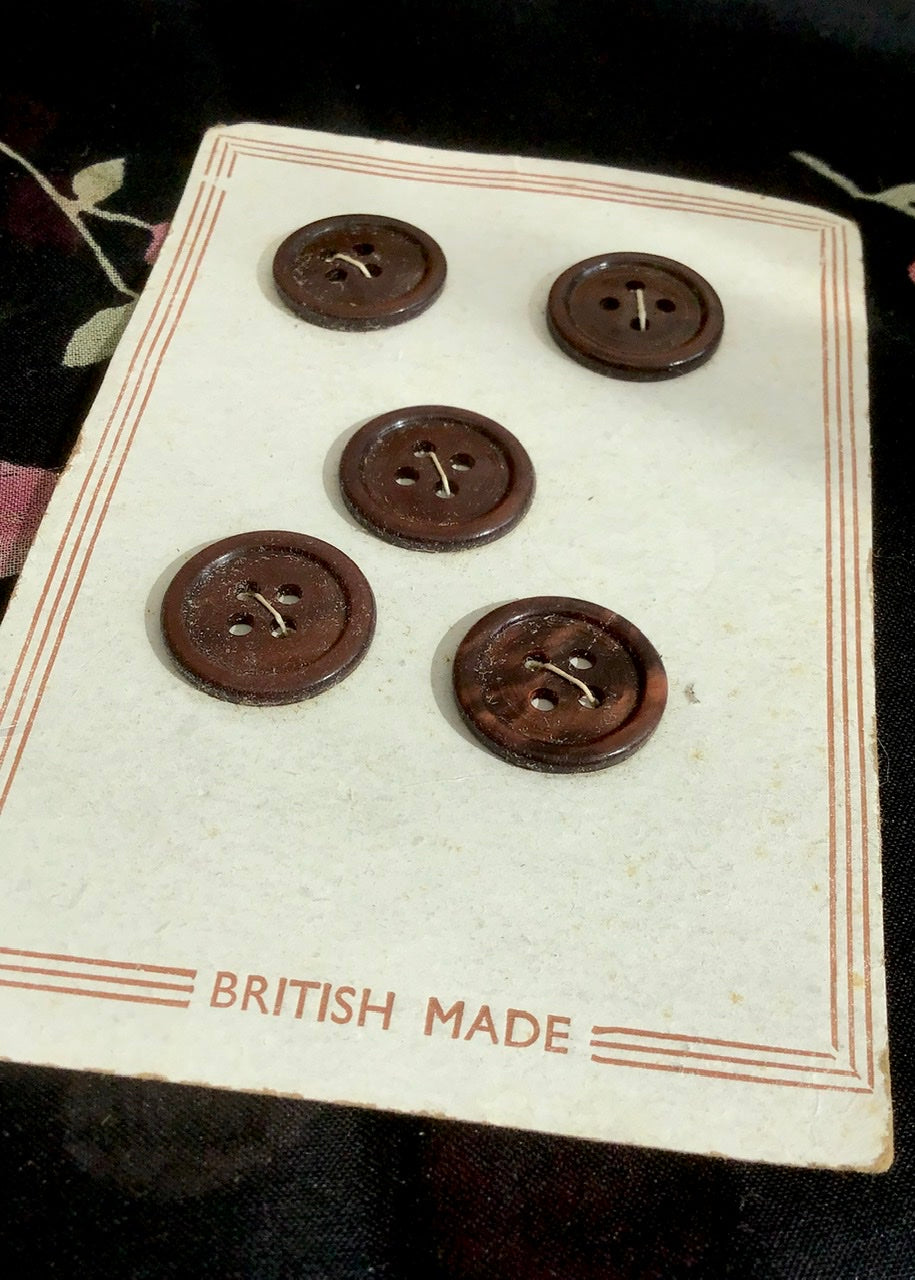 a set of five British Made 1940s brown tortoiseshell design small plastic vintage buttons