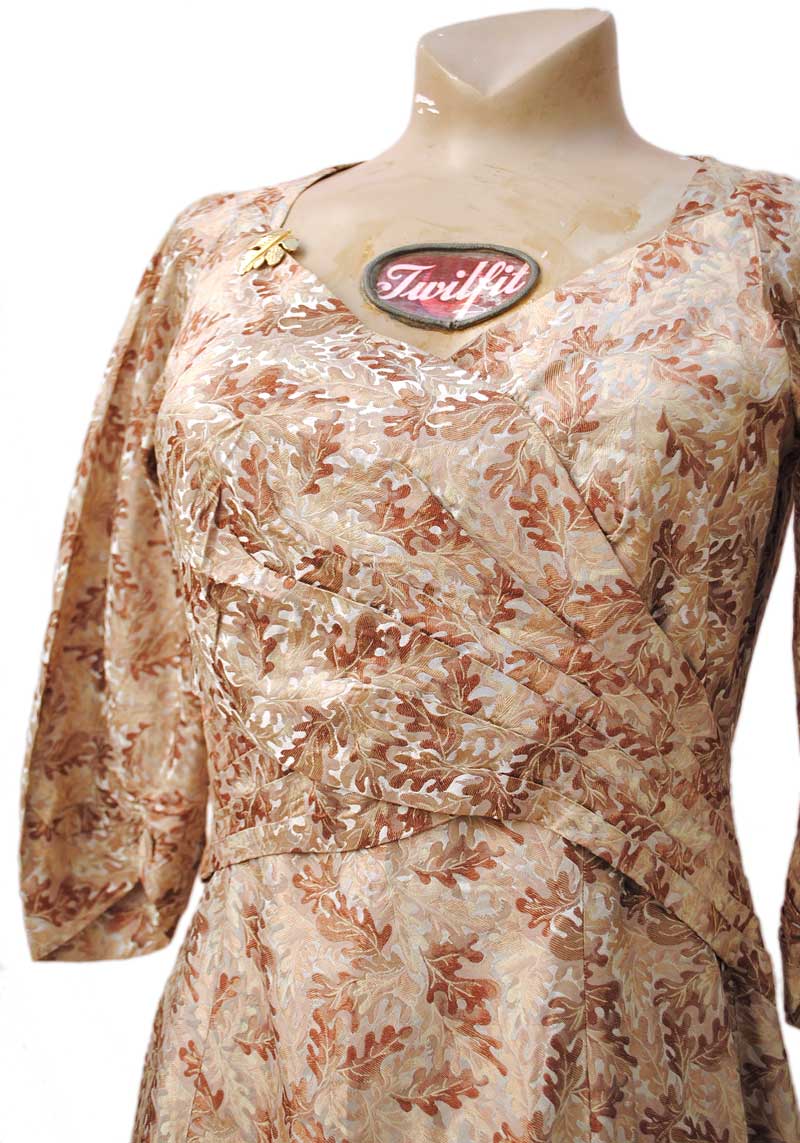 1940s Vintage Beige Silk Brocade Cocktail Dress with Oak Leaf Design