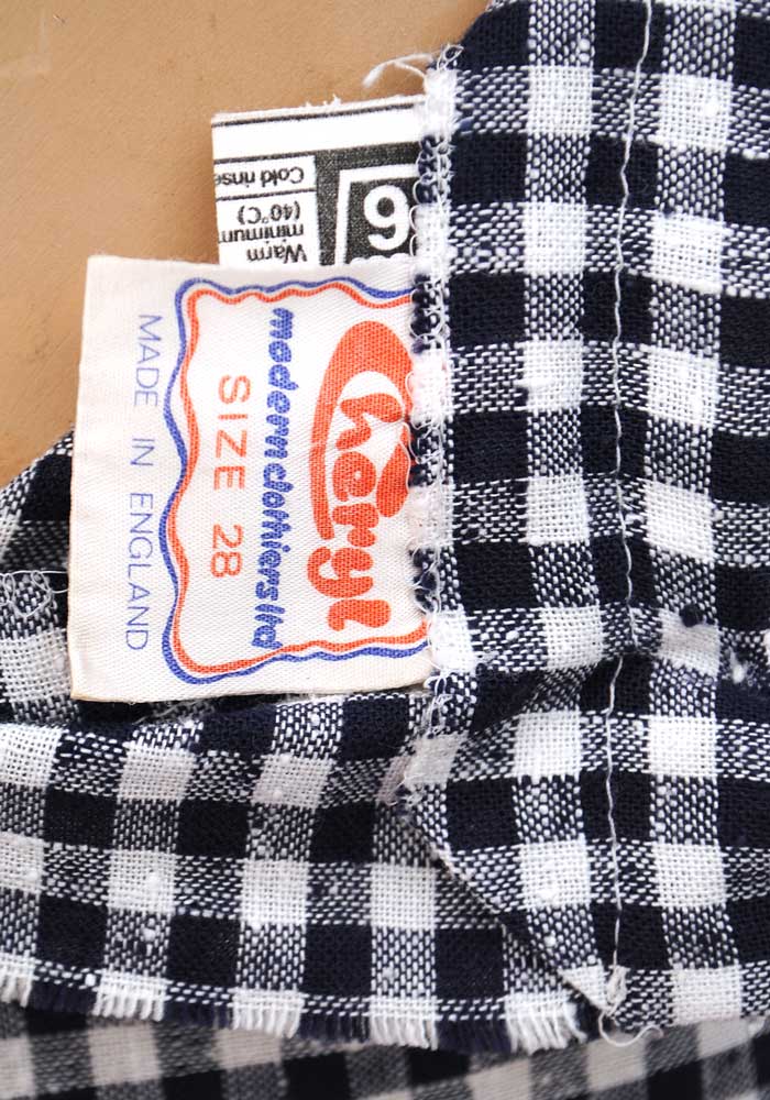 1970s Vintage Blue Gingham Maxi Skirt with Pocket and Lace Trim
