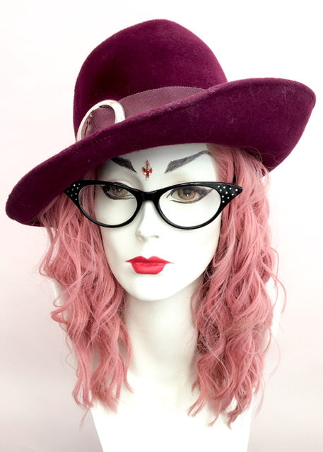 fab vintage 60s burgundy felt trilby hat with deep crown and silver buckle, very huggy bear cool style with attitude