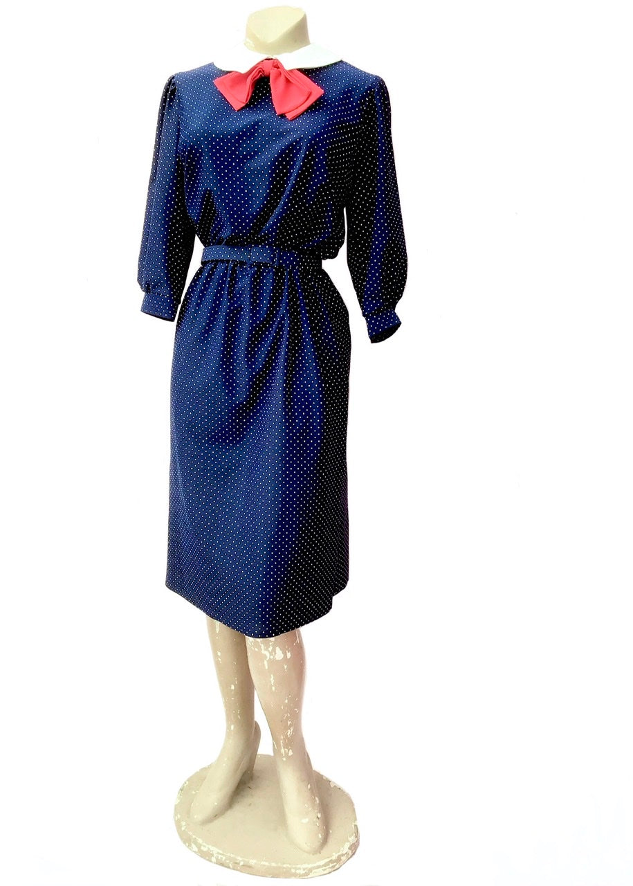 1970s Blue Swiss Dot Dress With Peter Pan Collar and Red Bow