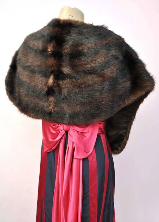 Superb Vintage 50s Luxurious Brown Fur Stole Wrap Hollywood Glam • Goodwood