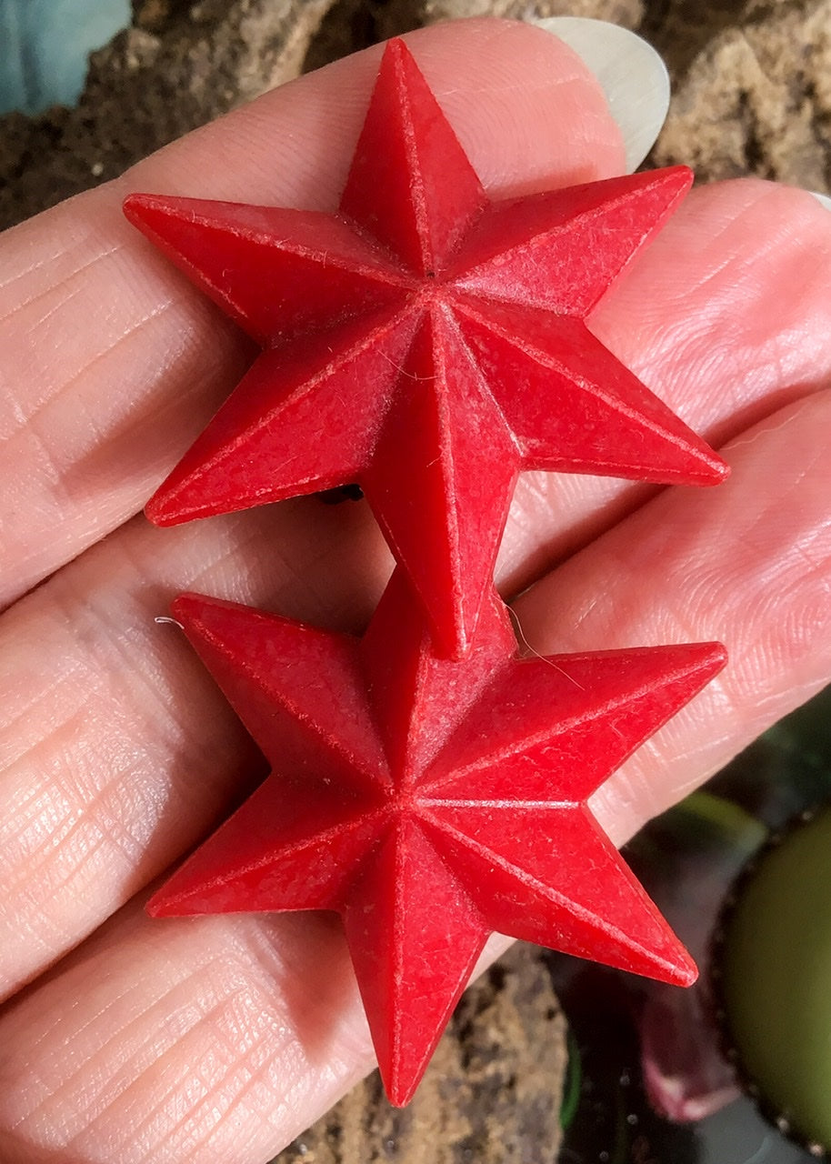 1980s Red Plastic Pop Art Vintage Clip On Earrings
