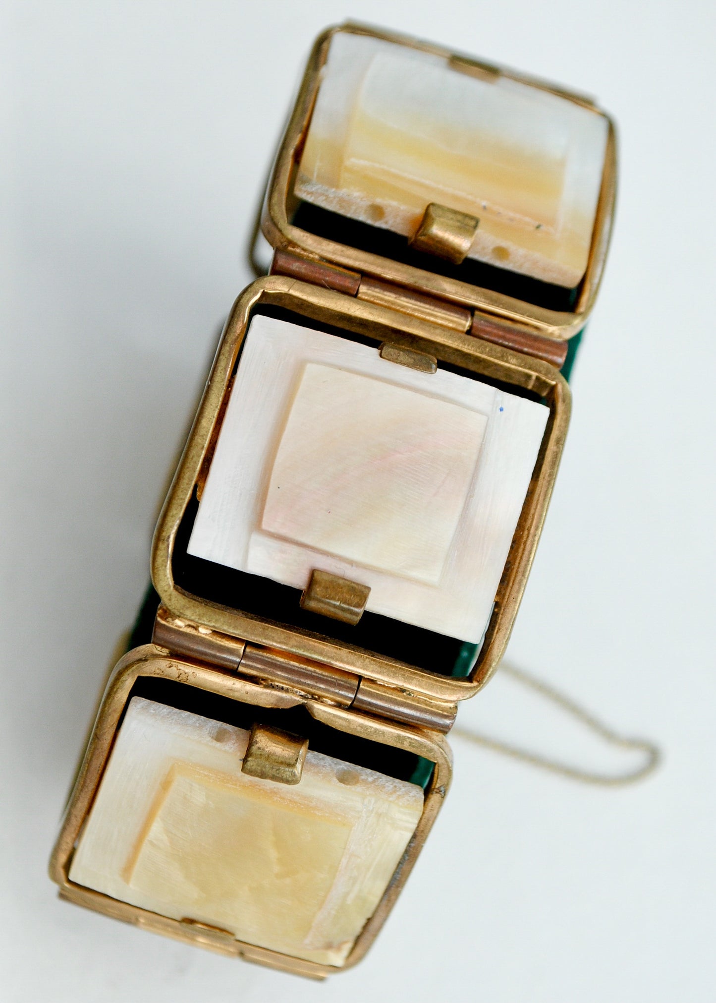 Vintage 1930s Deco Brass Link Bracelet with Mother of Pearl