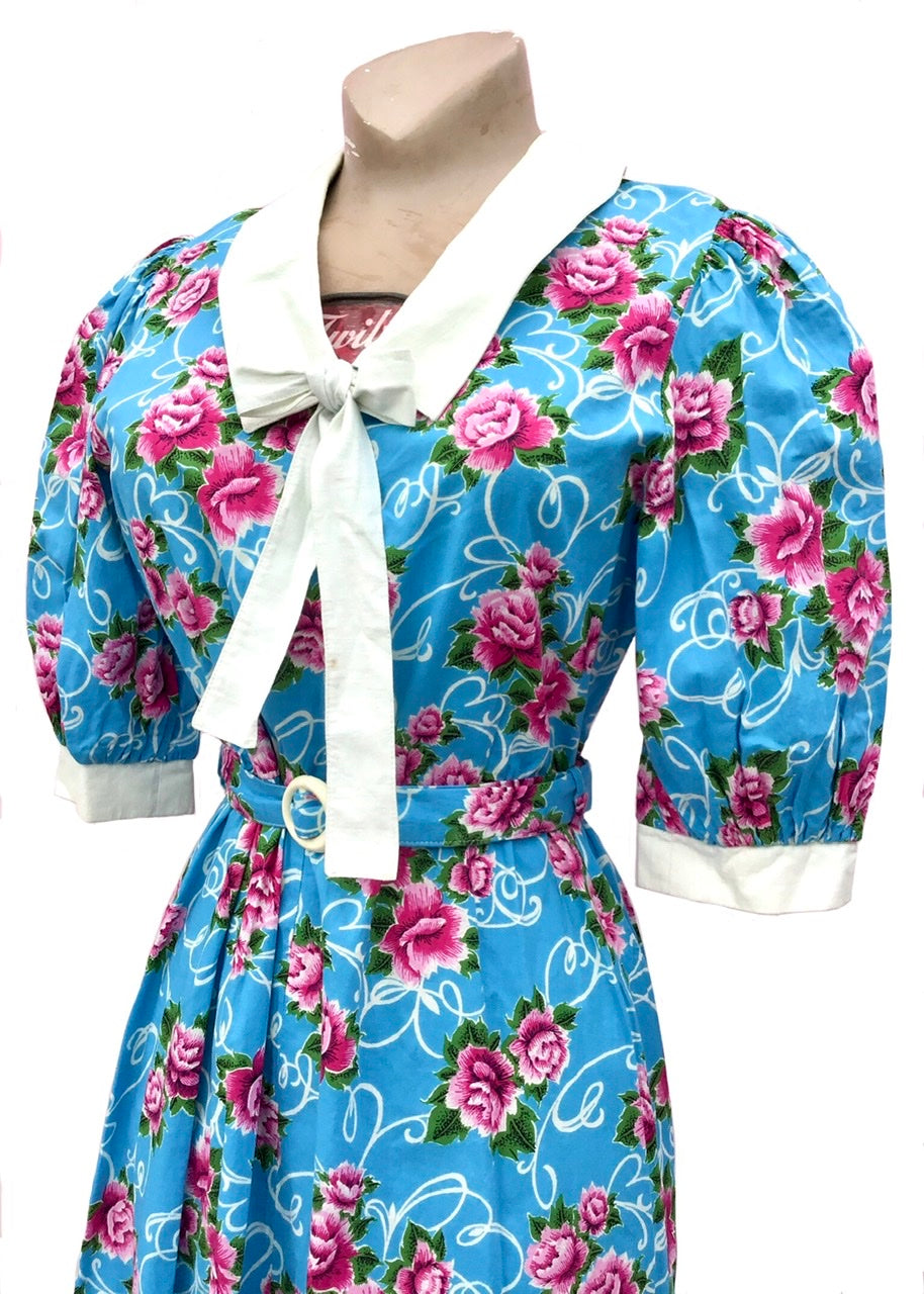 1980s Vintage Turquoise & Pink Carnation Cotton Print Summer Dress with Belt