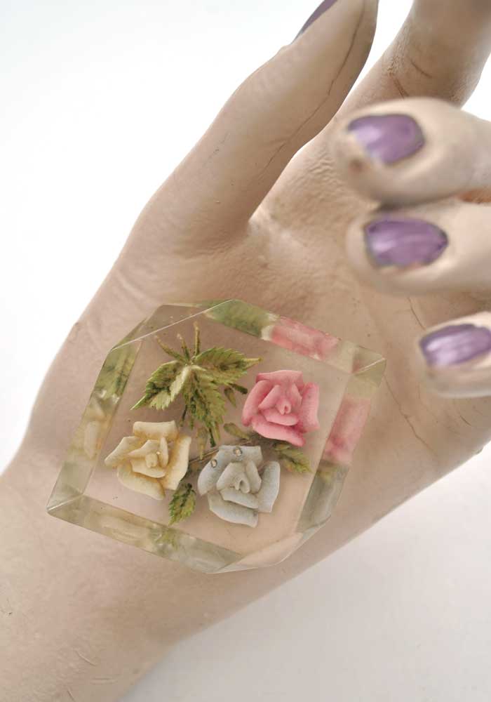 40s reverse carved lucite brooch