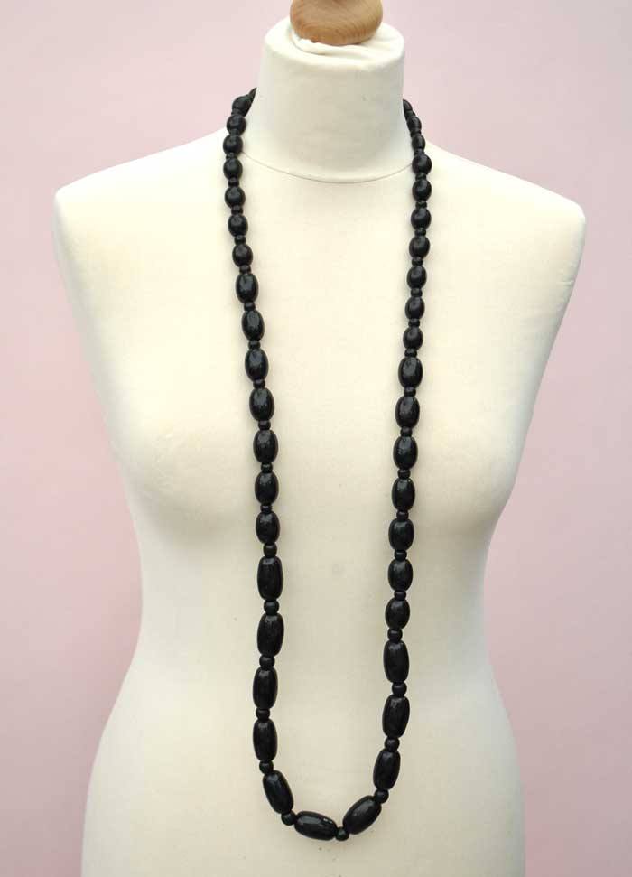 Vintage Flapper Length Dyed Wood Bead Necklace