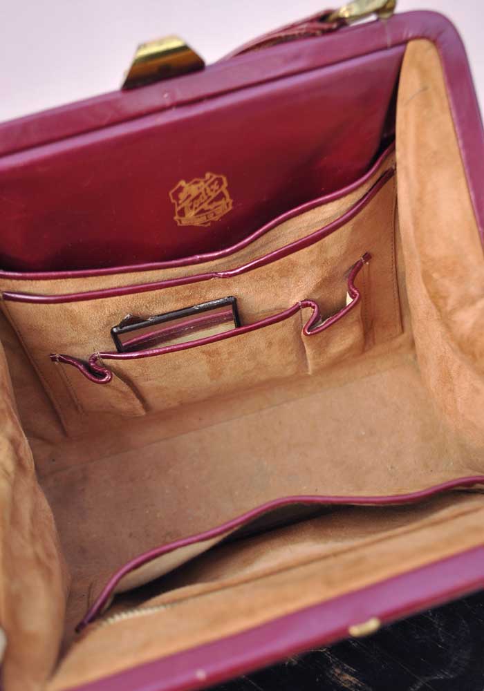1950s Vintage Pearlescent Patent Leather Lodix Handbag Bag • Madmen