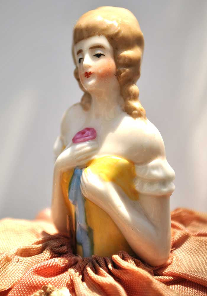 schneider half doll pin cushion