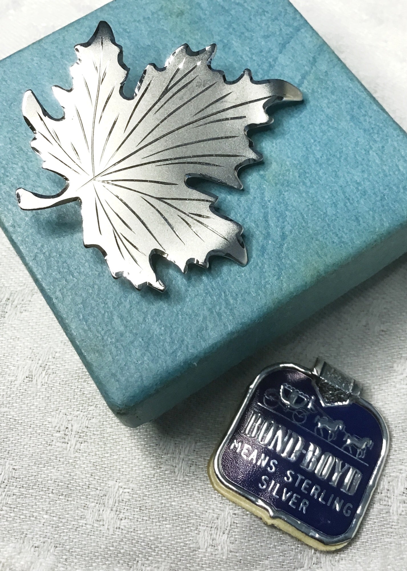 Vintage Boyd Bond Sterling Silver Maple Leaf Brooch Pin