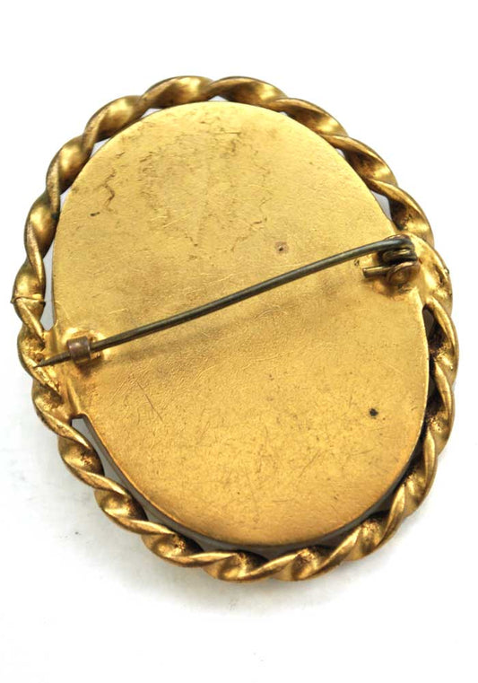 Vintage Cameo Brooch with Twisted Gold Metal Frame