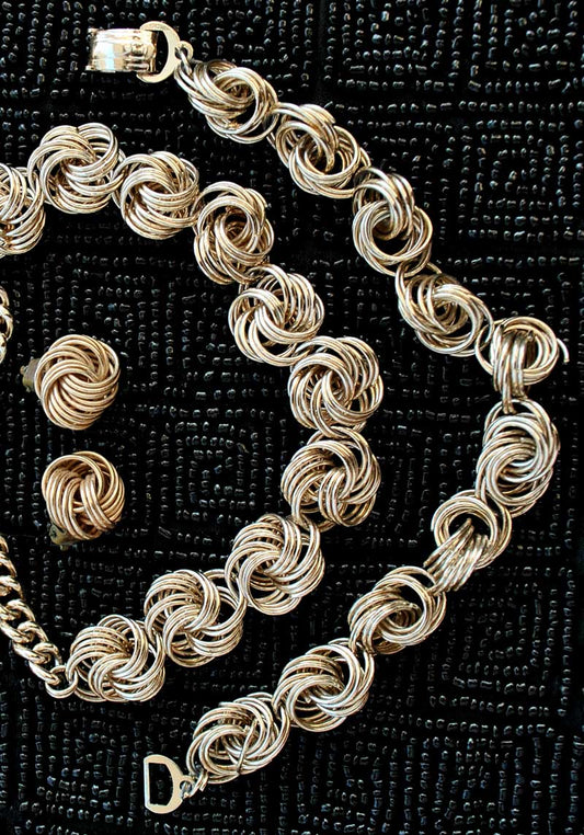 1950s Vintage Goldtone Twisted Wire Costume Jewellery Parure Set • Necklace Bracelet Earrings