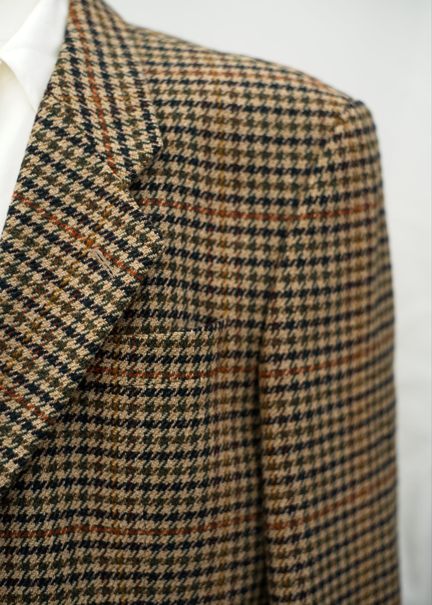 Vintage Tweed Dogtooth Check Jacket • Harvie hudson • 42R