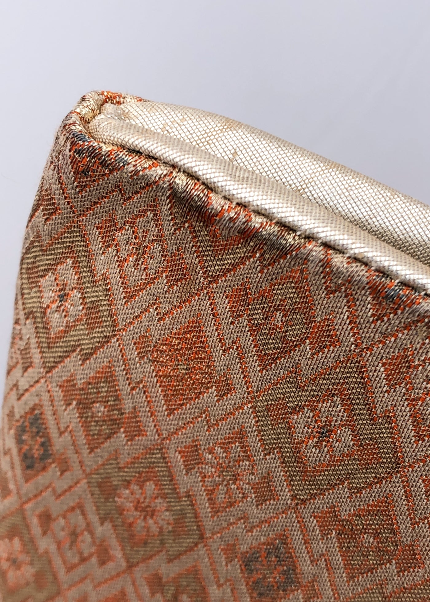 Vintage 50s Gold Brocade Lamé Purse with Yellow Lining