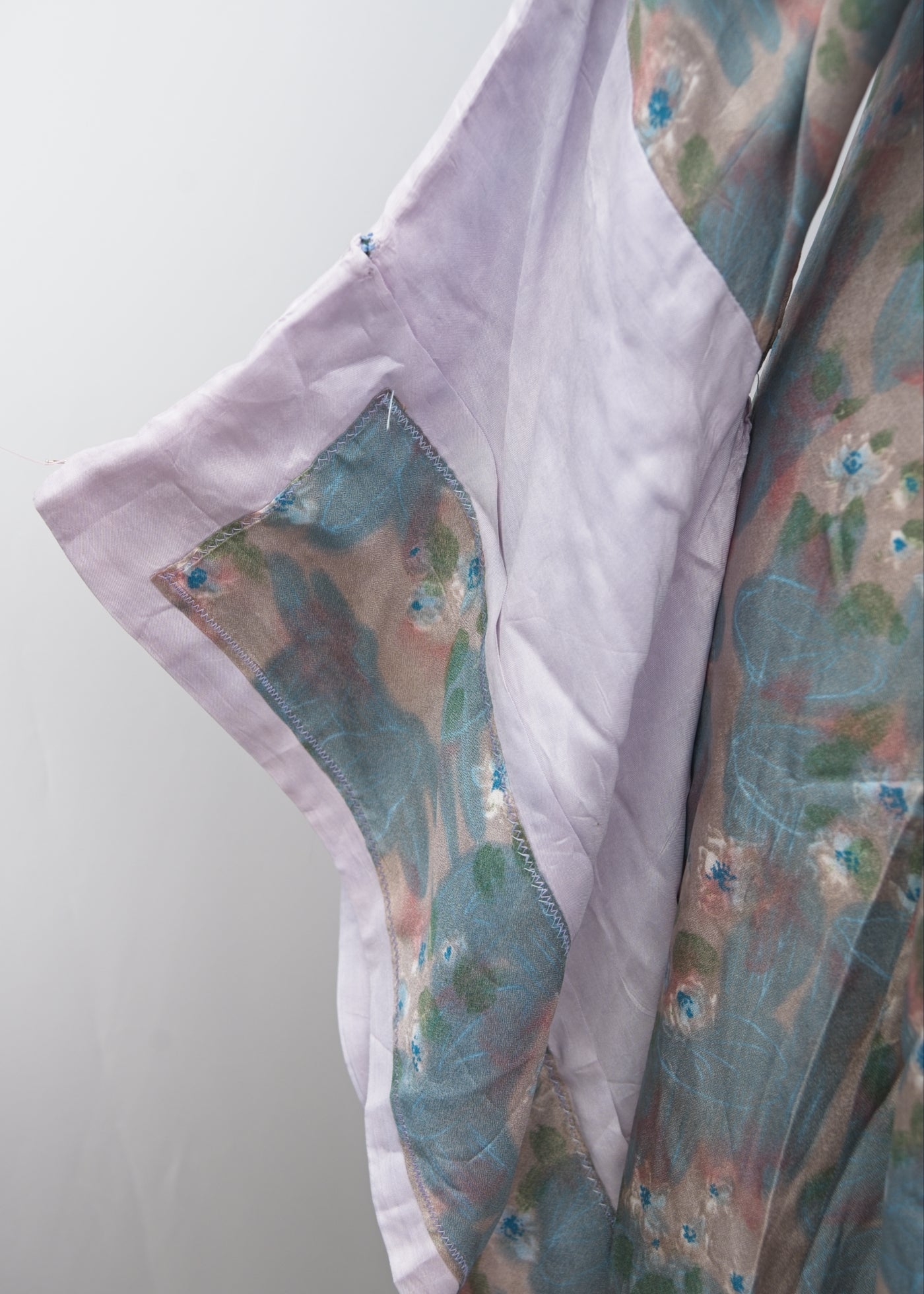 Vintage Lilac Blue Rayon Kimono Robe • Ex Theatrical