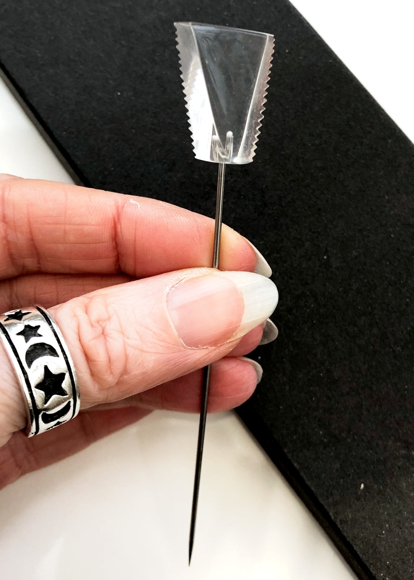 Vintage 20s Art Deco Clear Lucite Hat Pin • Hat Flash