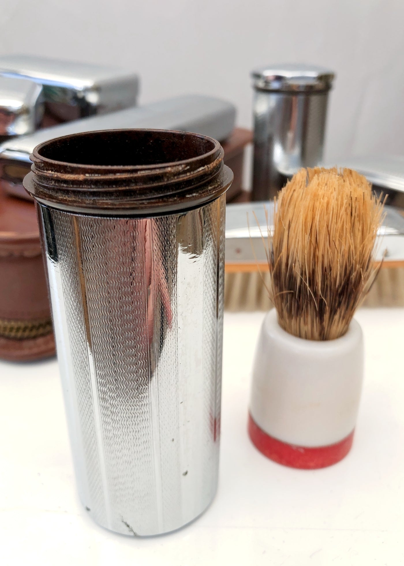 Men's Vintage 50s Connoisseur 7 Piece Travel Grooming Kit • Brown Leather