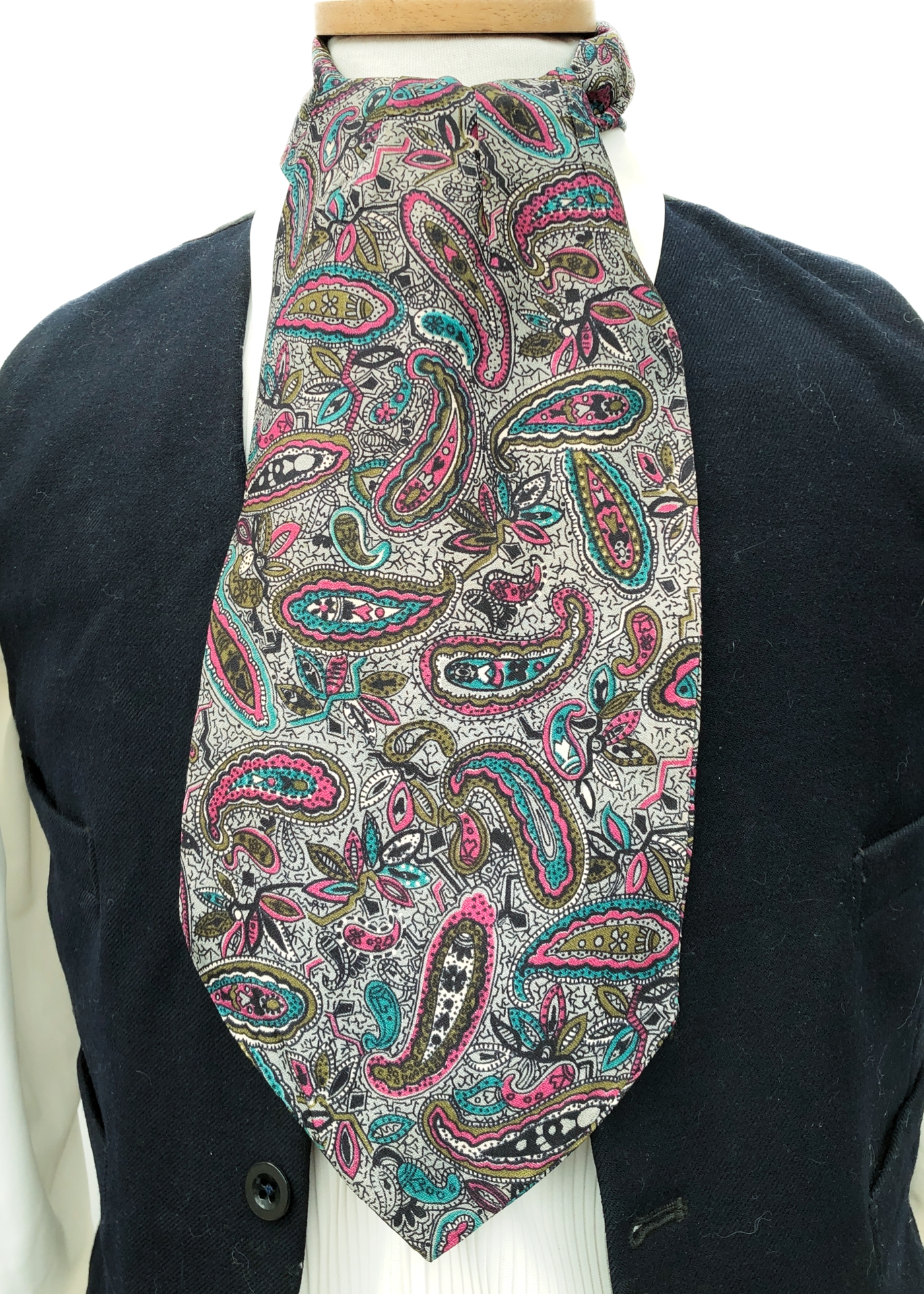 Vintage 60s Paisley Cravat • Grey, Pink, Turquoise