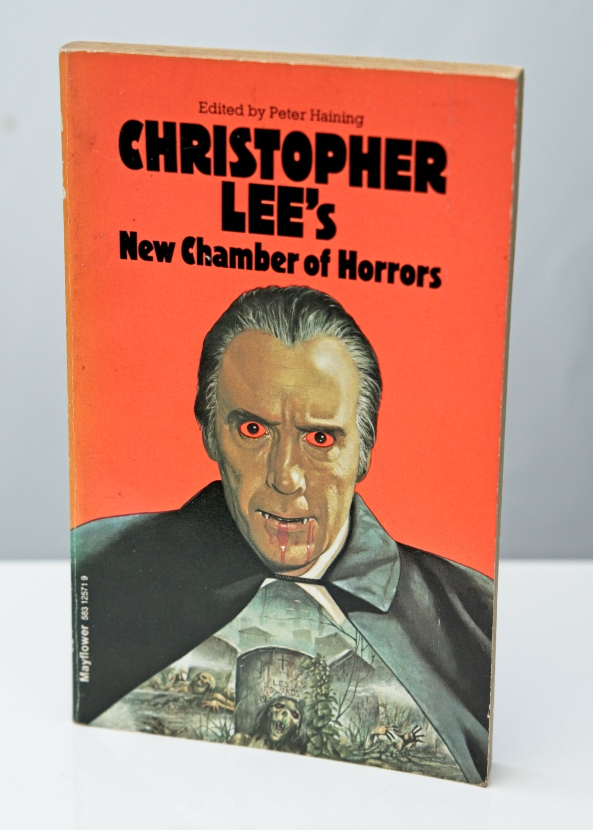 Christopher Lee’s New Chamber of Horrors, edited by Peter Haining • 1976