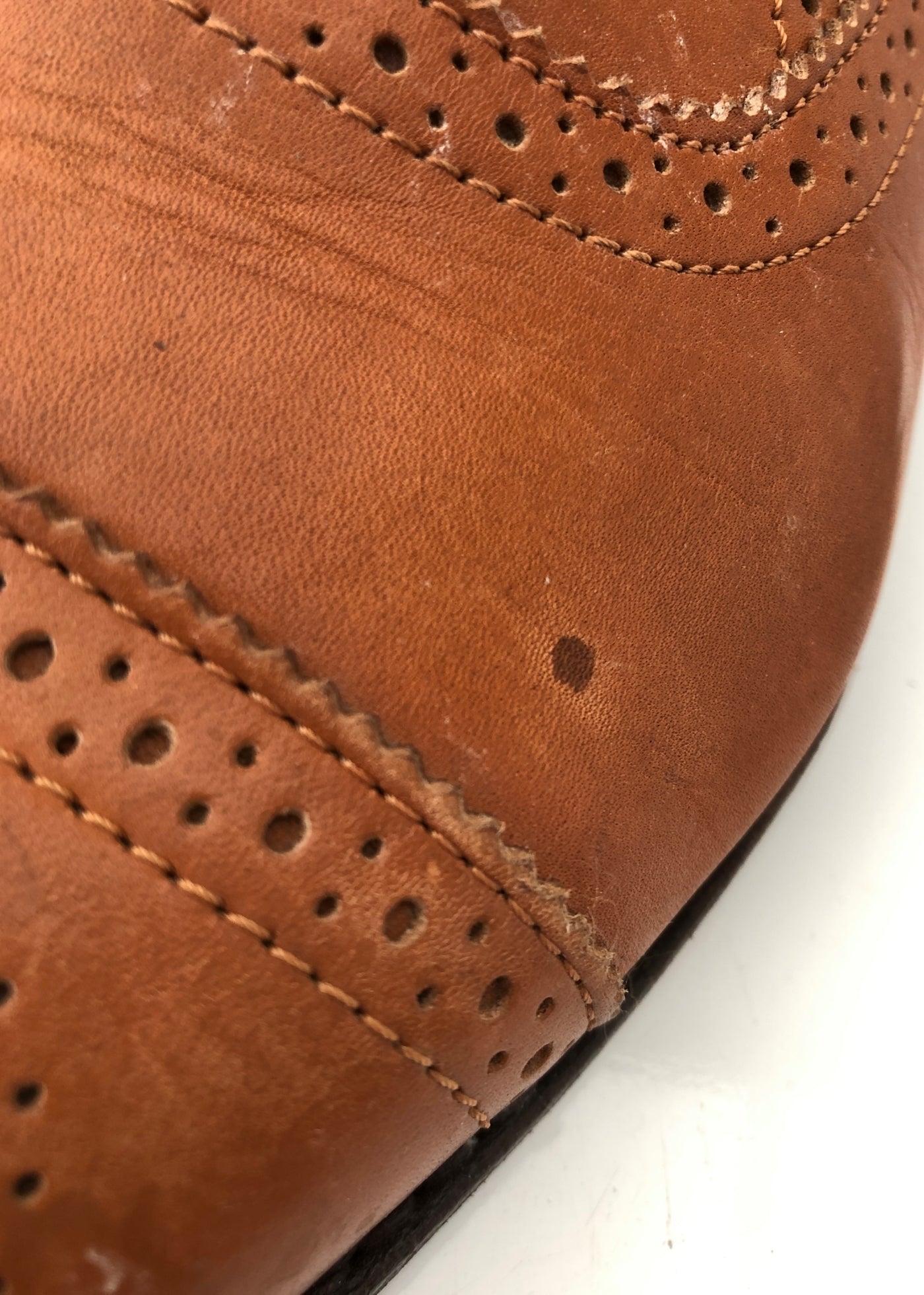 Men's Preloved Tan Samuel Windsor Brogue Shoes • Size 11