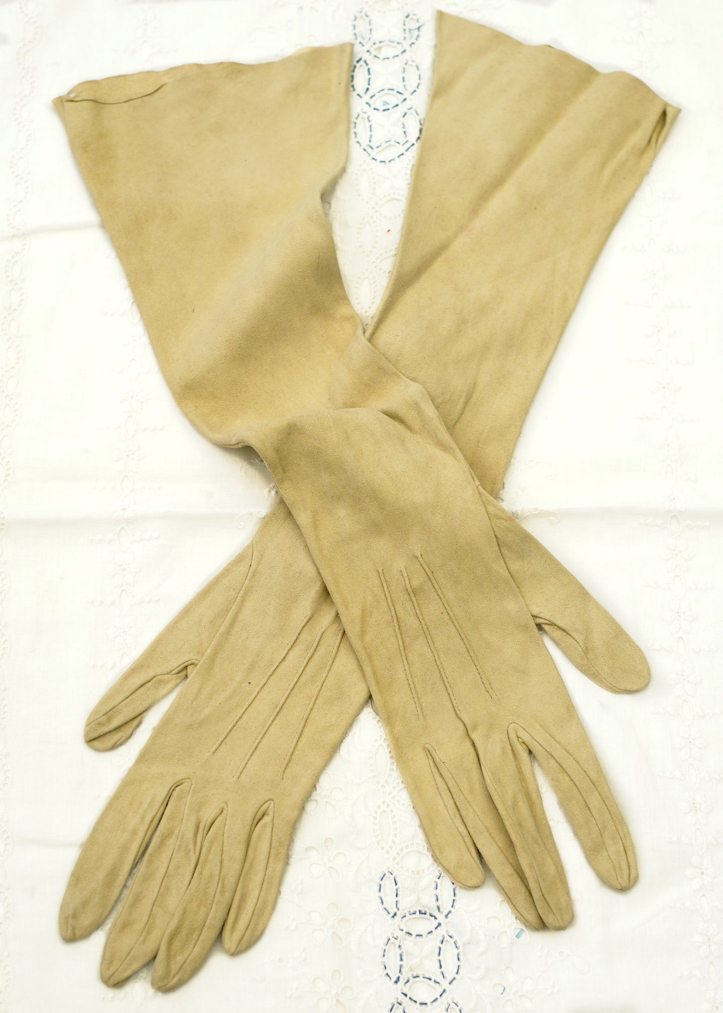 Vintage Long Beige Kid Leather Evening Gloves Size 07